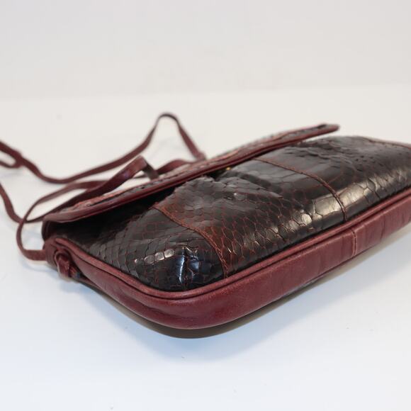 Clemente Vintage Snakeskin Shoulder Bag Burgundy Trim - Picture 3 of 5